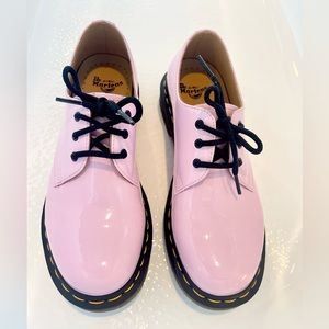 Dr. Martens Low Profile 1461 Patent Leather Oxfords in
Pale Pink